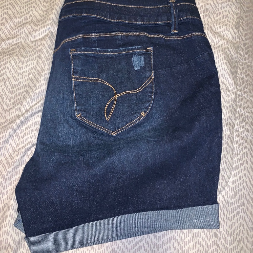 YMI BettaBooty shorts